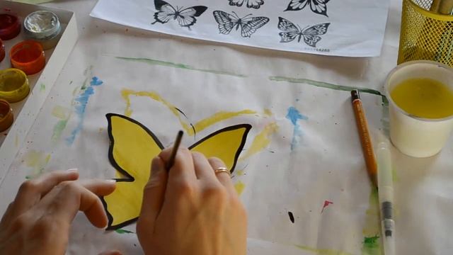 Бабочка на полянке. Рисунок, аппликация смотреть онлайн