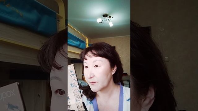 макияж KIKO MILANO, тон 3G и капелька SHIK 0,5 тон, тени шикарные .