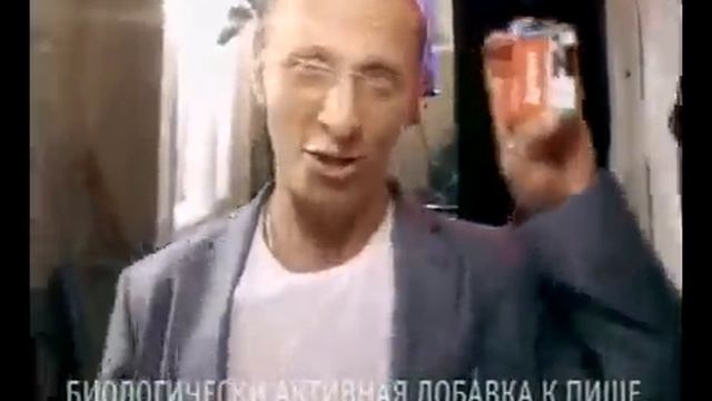 Иван Охлобыстин рекламирует БАДы в Интернах