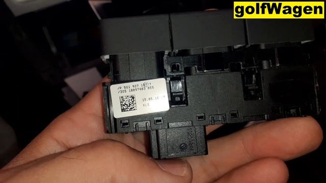 VW Golf 7 central console buttons removal смотреть онлайн