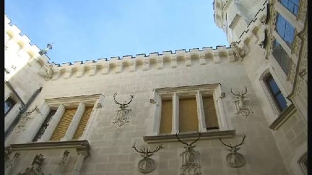 Замки Конопиште и Глубока.avi смотреть онлайн