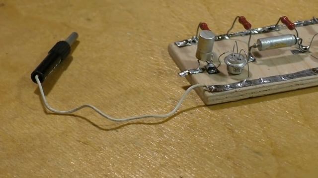 Радиоприёмник "Прогулка". Простая электроника 83 смотреть онлайн