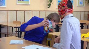 КТО ЛУЧШЕ ПРИДУМАЛ?)))