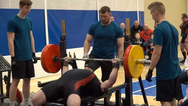 Чемпионат и первенство Калужской области по жиму классическому 11-12 марта г.Сухиничи смотреть онлайн