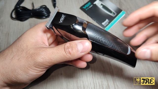 VGR V-030 Cordless Beard Hair Trimmer (Review)