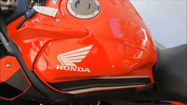 ACABOU DE CHEGAR NA LOJA DA HONDA | CBR 650R 2022 NOVINHA | ZERO KM | CONFIRA DETALHES E PREÇO смотреть онлайн