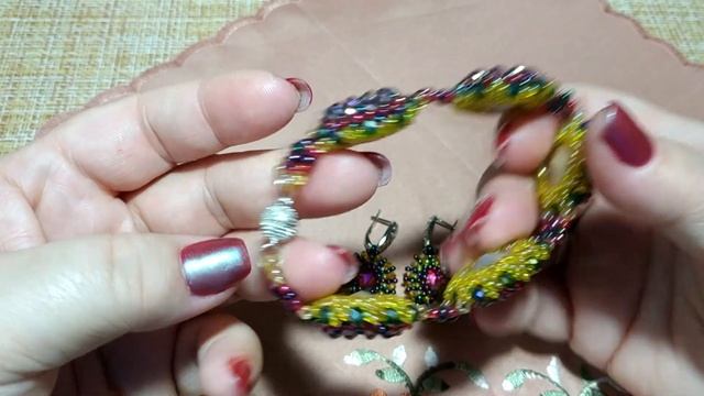 Серьги из бисера с кристалами для Марины 3 12 2019 смотреть онлайн