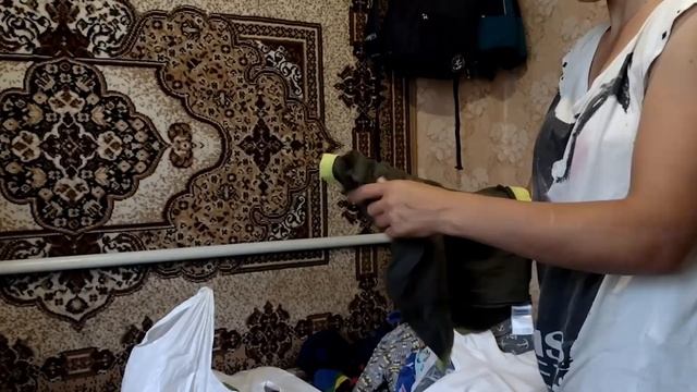 Обзор подаренной одежды для Димы смотреть онлайн