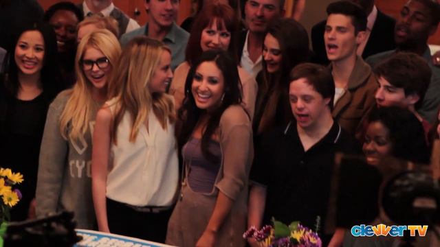 "Secret Life" Cast Celebrates 100th Episode смотреть онлайн