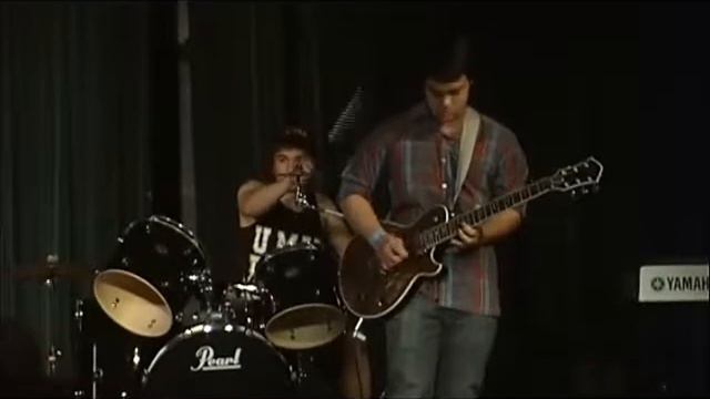 Hyper-Explosive ~ Autumn Leaves Live Cover Battle of the Bands! смотреть онлайн