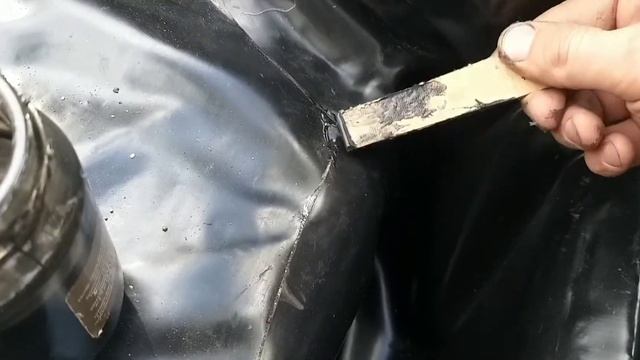 Герметизация стыков плёнки Винилит. Смотреть до конца