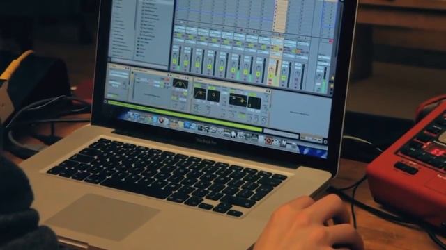 Friday Jam with Chymera - Making Melodic Techno with Ableton Push смотреть онлайн