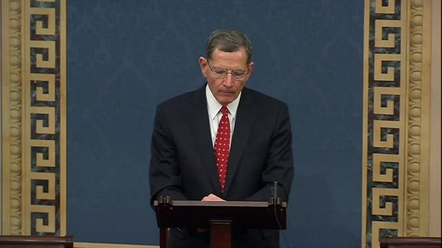 'It Is A Crisis': John Barrasso Lambasts Biden, Democrats For Inflation And Border смотреть онлайн