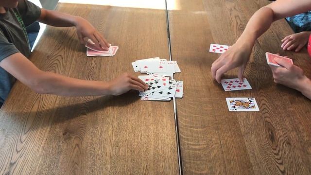 Fun card game: How to play Stress смотреть онлайн