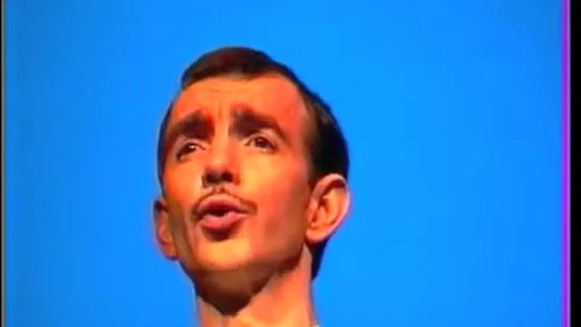 Kamagurka - 2 SECONDEN MAN - G.Naessens & J.De Smet - live - 1995 - video:Patrick Baele смотреть онлайн