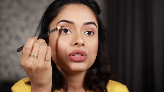Easy Eyeshadow Do's & Don'ts for Beginners 2020 | Indian Hooded Eyes | Hooded & Droopy Eyes смотреть онлайн