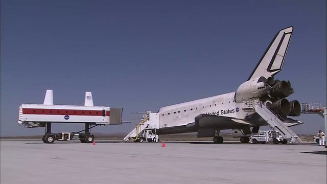 Приземление космического челнока 