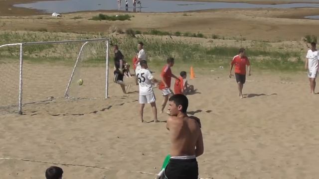 "Фестиваль пляжного футбола" 2016. Коммунальник 4 - 3 Реал смотреть онлайн