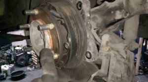 Система ручника задних дисковых тормозов Террано D21 и какие передние колодки не стоит покупать.