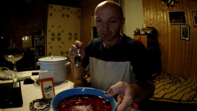 Как убрать уксус из борща. Оказывается всё просто. смотреть онлайн
