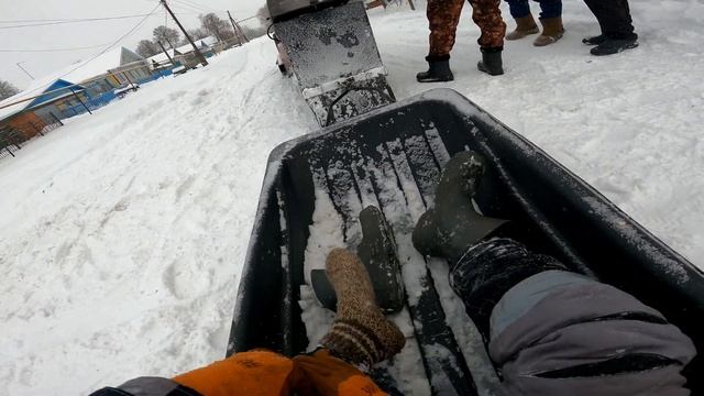 Деревенские покатушки на мотособаке смотреть онлайн