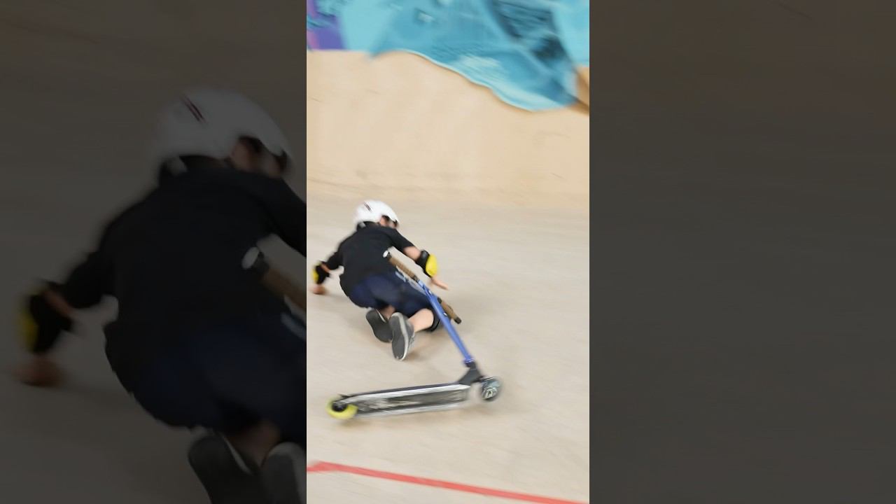 ✨Даже звезды иногда падают. ♂️Падения в скейт парке. ⛑Катай в защите! смотреть онлайн