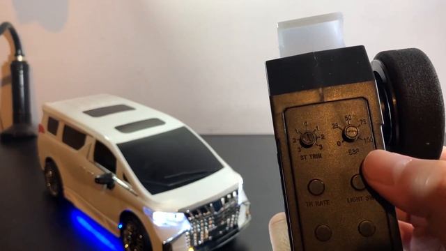 MN68 - Toyota Alphard RWD RC drift car with built-in GYRO?! смотреть онлайн
