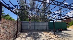 Односкатный навес из поликарбоната Спецкаркас | Навес из поликарбоната скат от соседа