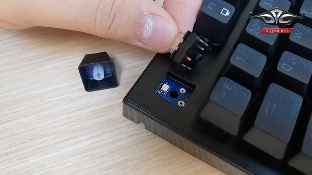 Red Square Redeemer V2. Замена свитчей без пайки + RGB. смотреть онлайн