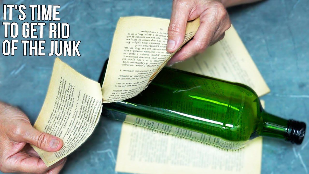 I tore up an old book, took a wine bottle and made something cool! смотреть онлайн