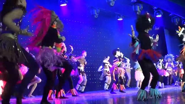 Празднование 10-летия танцевального ансамбля "Brosco" в Кремлёвском дворце 02.04.22 года. смотреть онлайн