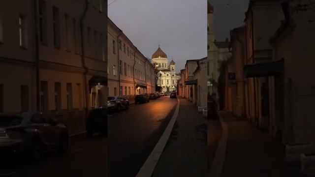 Звон колоколов Храма Христа Спасителя смотреть онлайн
