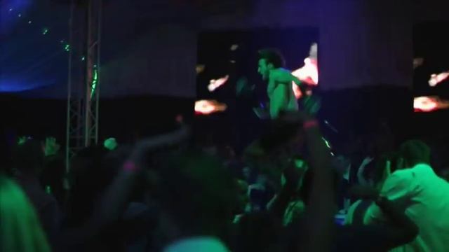 Mario Bischin - Macarena