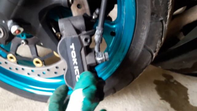 Замена передних колодок на cbr 600rr смотреть онлайн