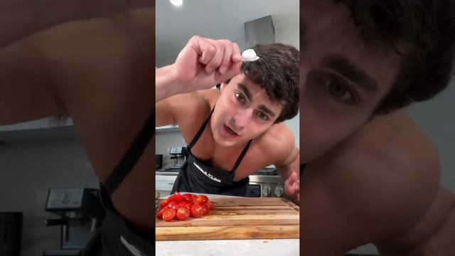 HOW TO MAKE HOMEMADE PIZZA BETCH смотреть онлайн