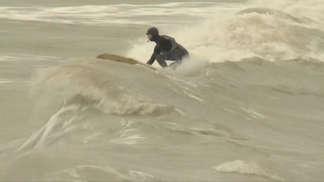 Wellenreiten am Timmendorfer Strand смотреть онлайн