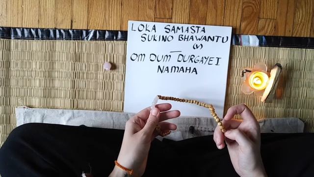 Chant with Me- Om Dum Durgayei Namaha смотреть онлайн