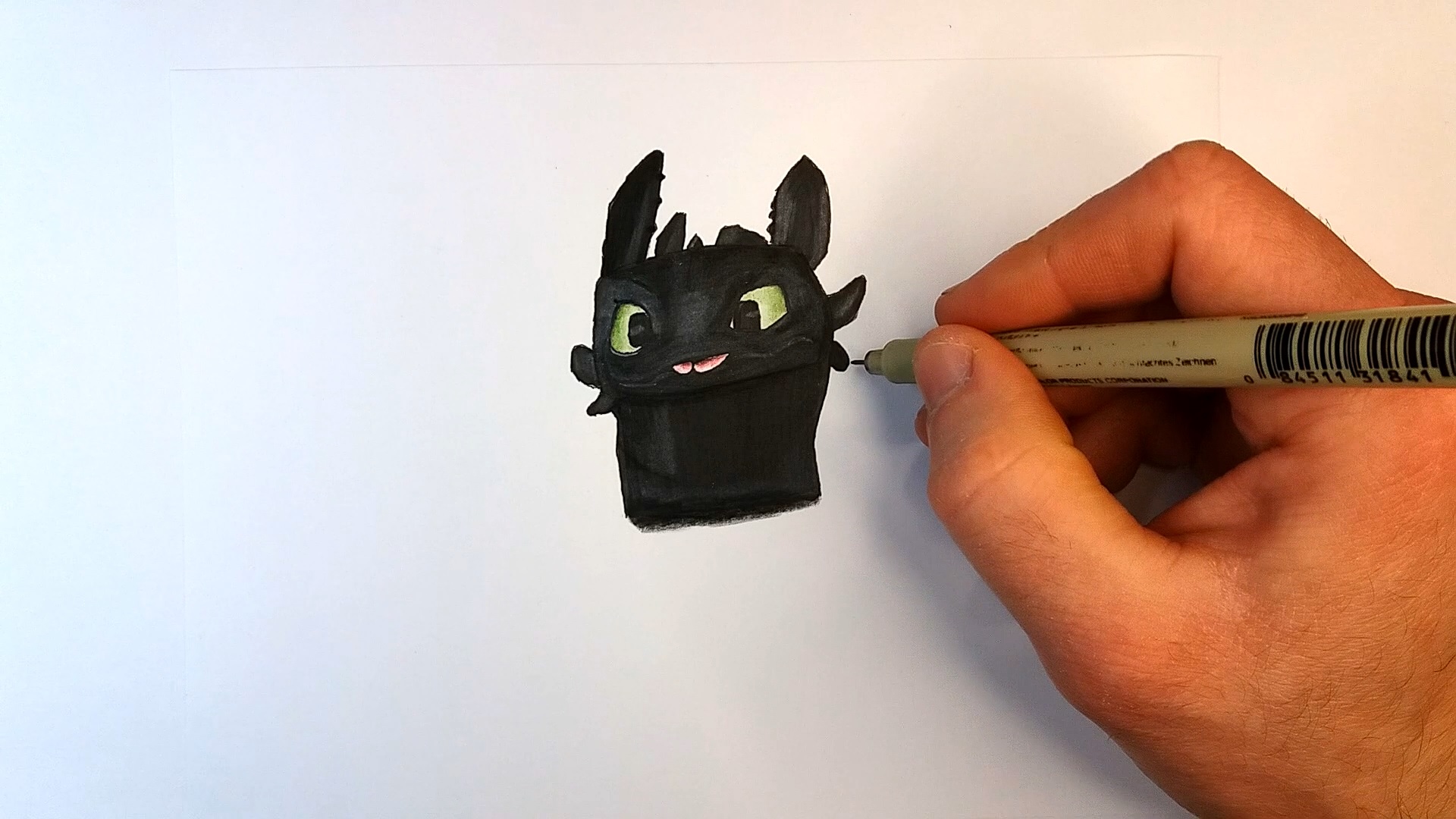 Как нарисовать Беззубика смотреть онлайн