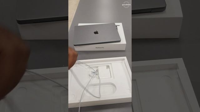 MacBook Pro 16-inch - A2485 смотреть онлайн