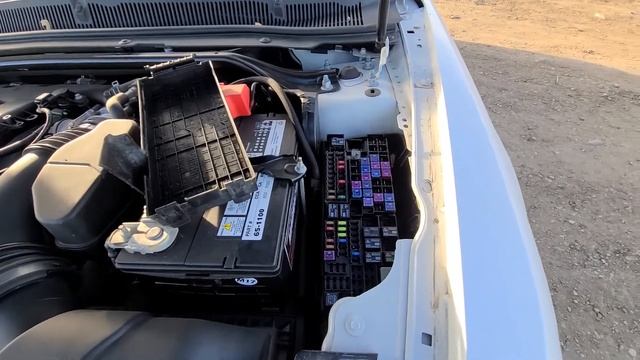 Ford Taurus - POWER OUTLET / CIGARETTE LIGHTER FUSE LOCATION (2013-2019) смотреть онлайн
