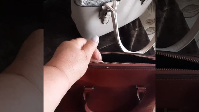 Шум от косилки. Перебрала сумки. Навела порядок в морозилке. смотреть онлайн