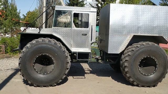 Болотный Проходимец на шинах РУСАК 1600. смотреть онлайн