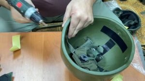 Установка подтулейного устройства на шлем