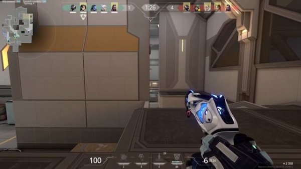 БРАТИШКИН ИГРАЕТ В ВАЛОРАНТ