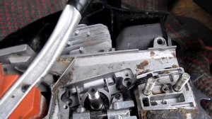 Ремонт бензопилы P I T  Замена масляного насоса !