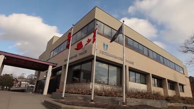 911 Naloxone смотреть онлайн