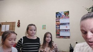 Практическое занятие с детьми по народному вокалу. (распевки)