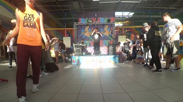 HIP HOP BEG 1/2 | СОВА VS MAXI | ORIGAMI BATTLE смотреть онлайн