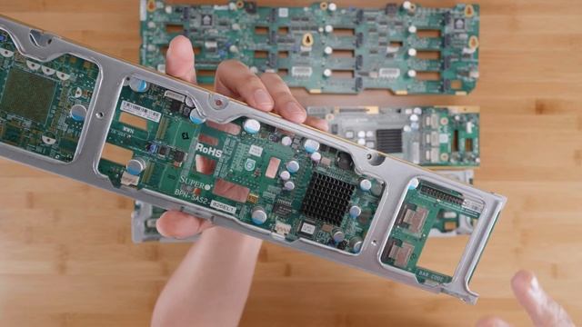 Supermicro SAS Backplanes Explained | Supermicro Tech Tip