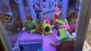 ОГРОМНЫЕ АВОКАДЫ В маленьком аппарате Хватайка (feat Настя)